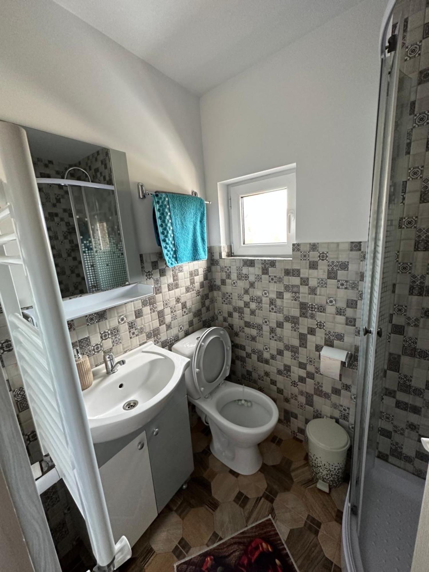 Casa Rares Буштені Номер фото